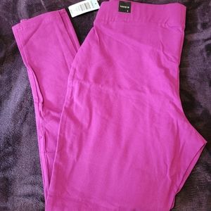 NWT. Torrid Size 2 Fuschia Leggings